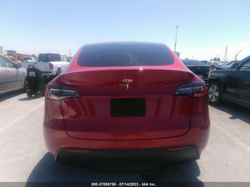 2021 TESLA MODEL Y STANDARD RANGE - 5YJYGDED5MF112883