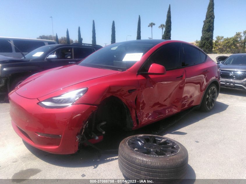 2021 TESLA MODEL Y STANDARD RANGE - 5YJYGDED5MF112883