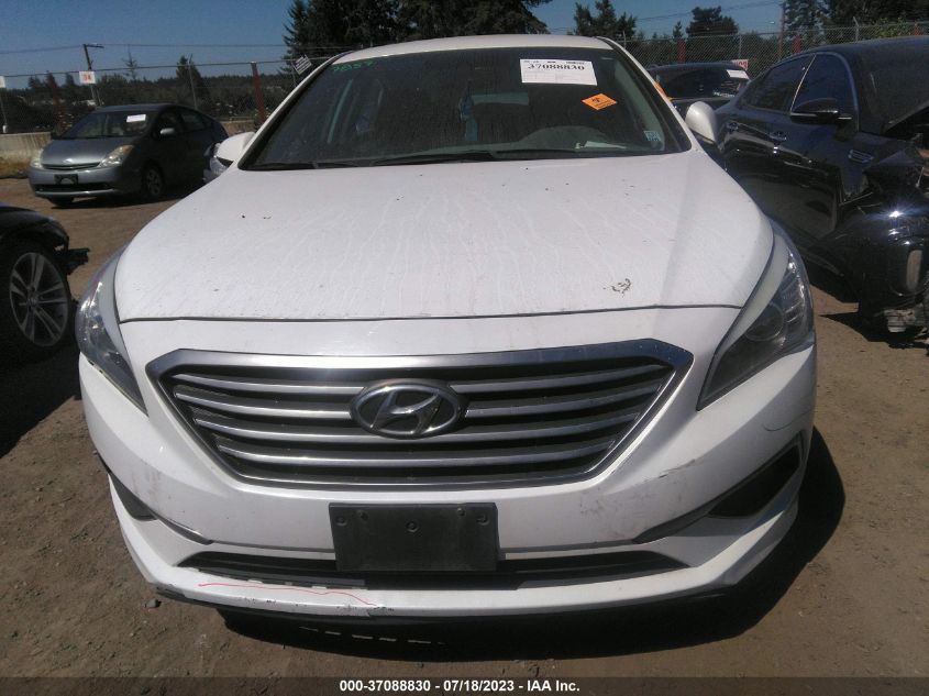 2016 HYUNDAI SONATA 2.4L SE - 5NPE24AF5GH372960