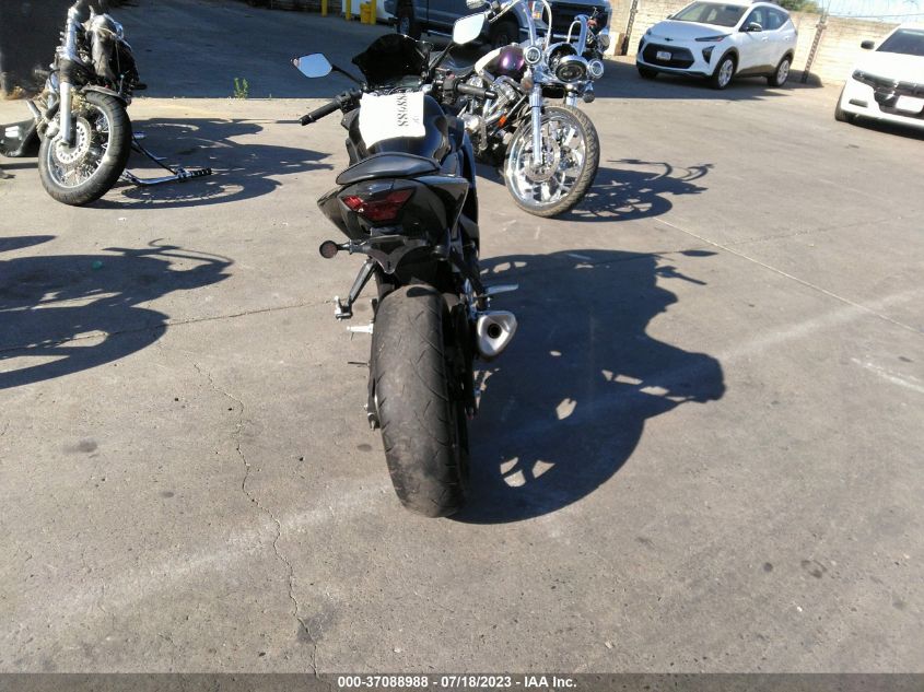 2016 YAMAHA YZFR3 MH3RH06Y5GK014151