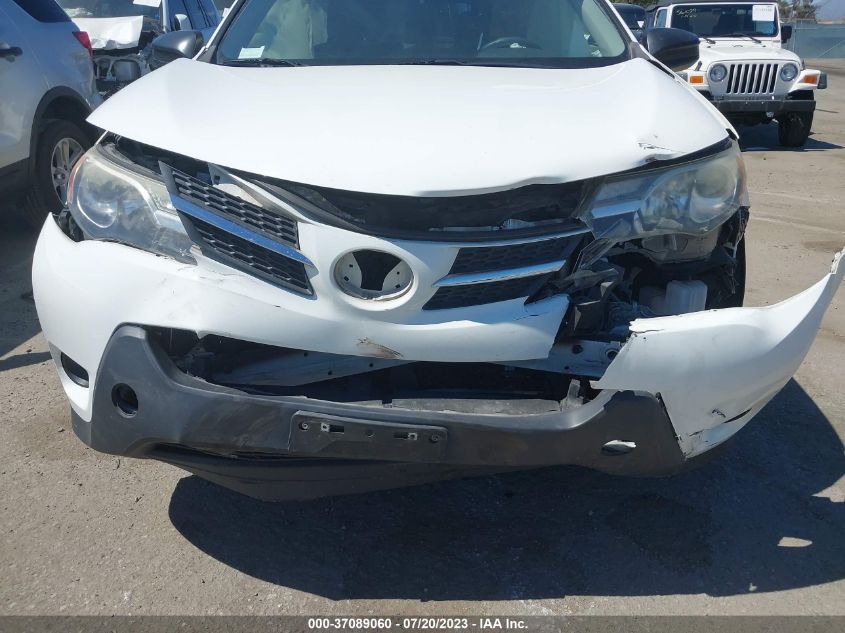 2015 TOYOTA RAV4 LE - JTMZFREV0FJ056697
