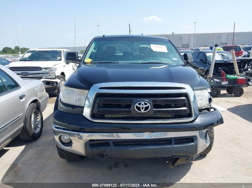 2013 TOYOTA TUNDRA 4WD TRUCK - 5TFDM5F1XDX046936