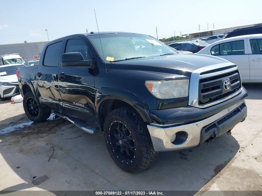 2013 TOYOTA TUNDRA 4WD TRUCK - 5TFDM5F1XDX046936