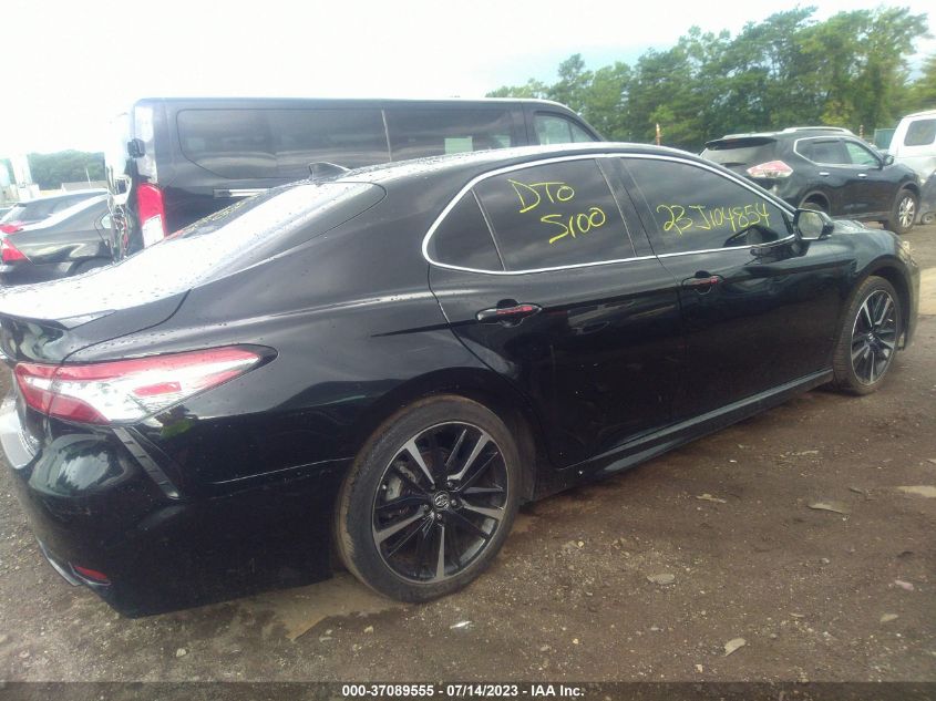2019 TOYOTA CAMRY XSE - 4T1B61HK0KU728556