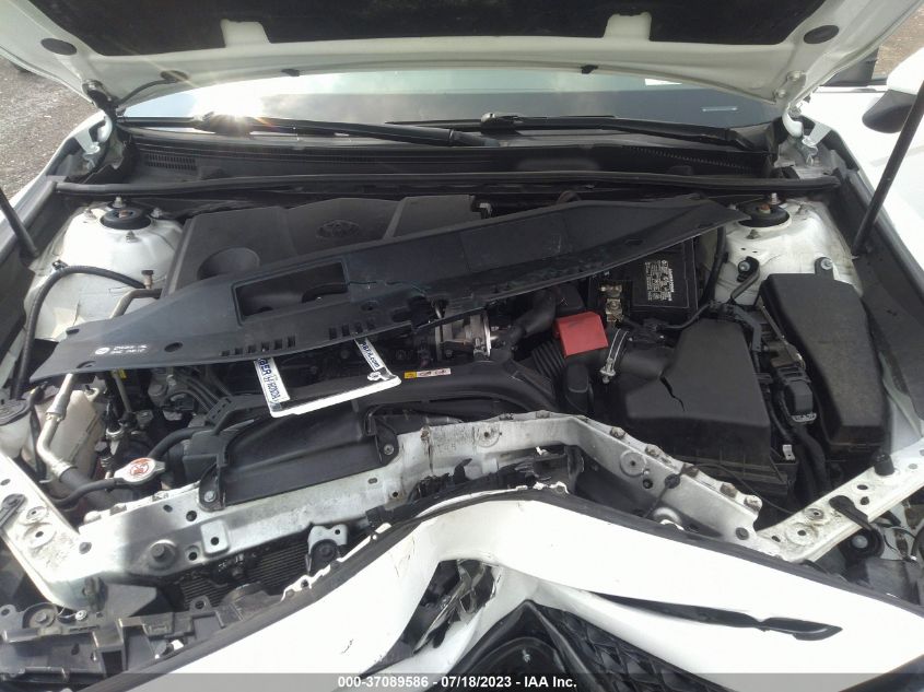 2018 TOYOTA CAMRY LE/SE/XLE/L - 4T1B11HK1JU580155