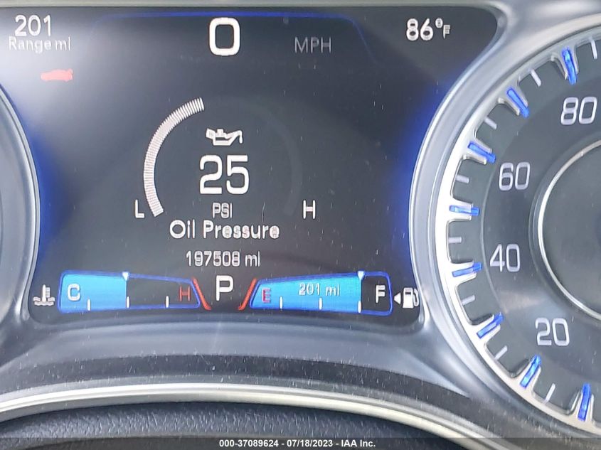 2015 CHRYSLER 300 LIMITED - 2C3CCAAG0FH760170