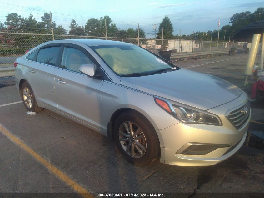 2016 HYUNDAI SONATA 2.4L SE - 5NPE24AF1GH298873