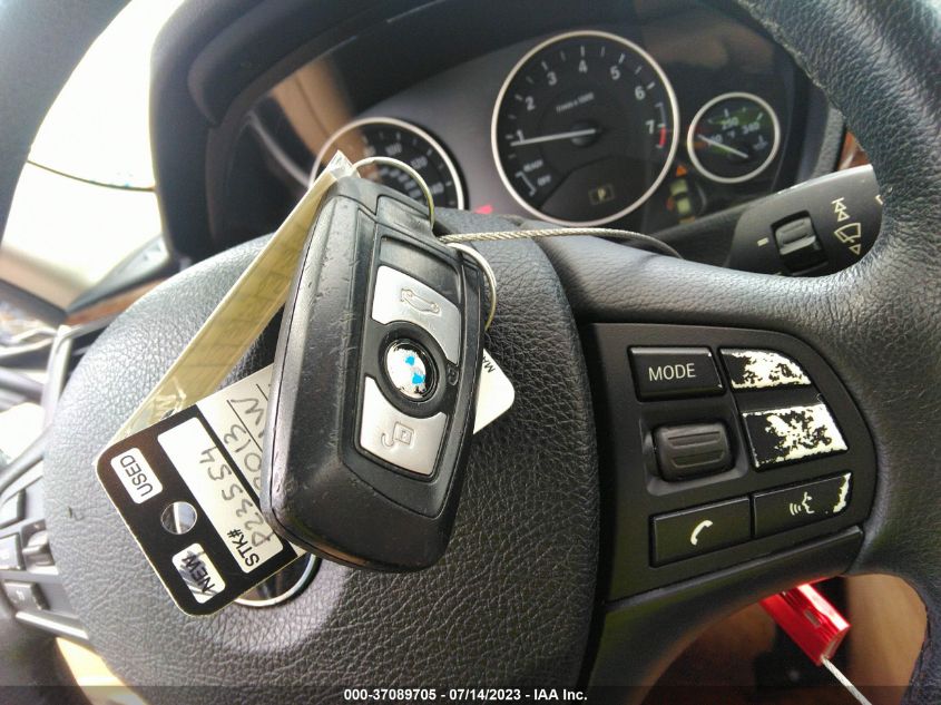 2013 BMW 3 SERIES 328I - WBA3A5G59DNP23554