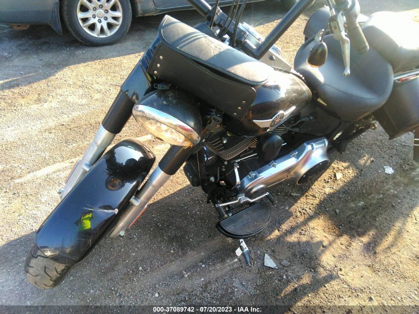 2010 HARLEY-DAVIDSON FLSTFB - 1HD1JN511AB027521