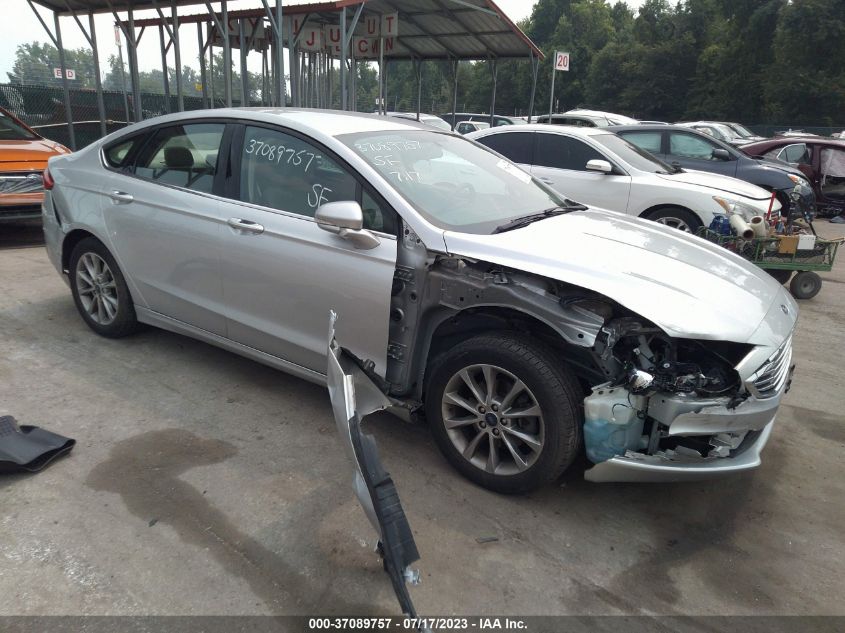 2017 FORD FUSION SE - 3FA6P0H76HR370720