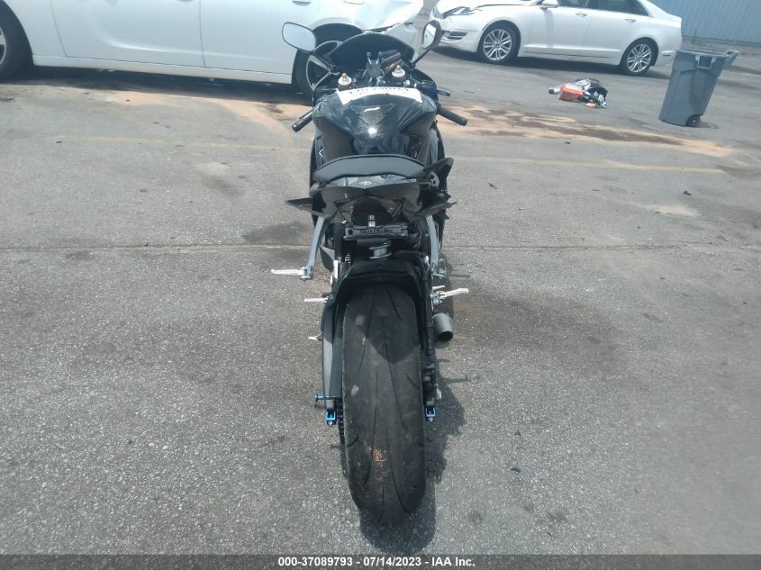 2009 YAMAHA YZFR6 JYARJ16E59A015027