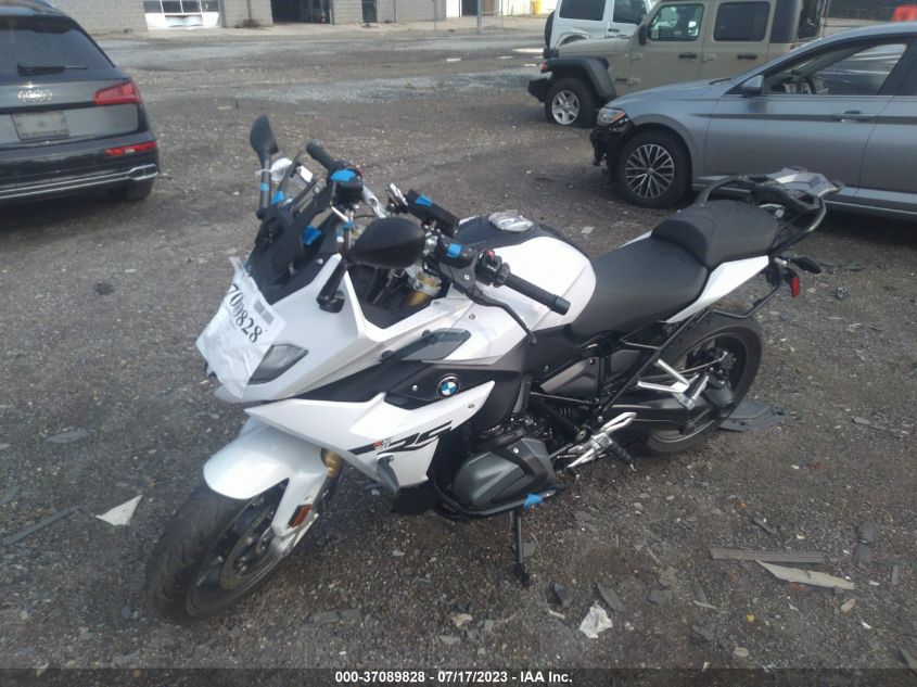 2023 BMW R 1250 RS - WB10M830XP6G96095