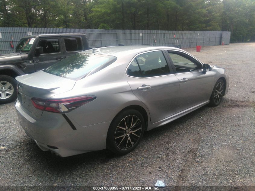 2022 TOYOTA CAMRY SE - 4T1T11AK8NU630411