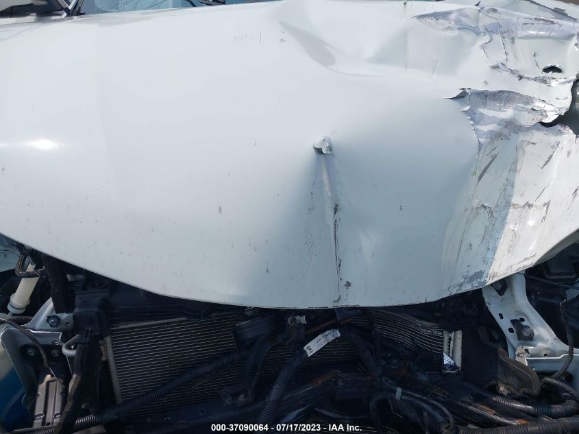2018 NISSAN ROGUE S - KNMAT2MV2JP549981