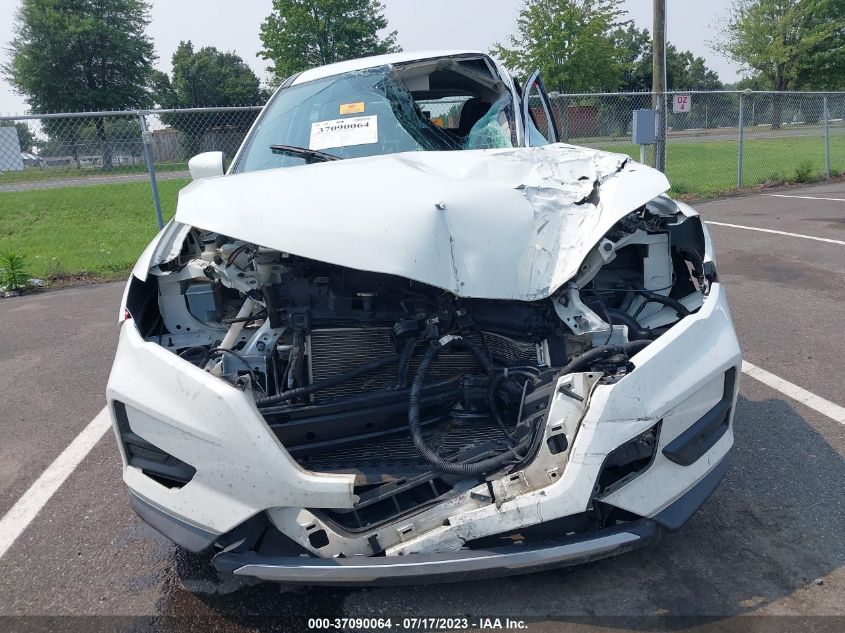 2018 NISSAN ROGUE S - KNMAT2MV2JP549981