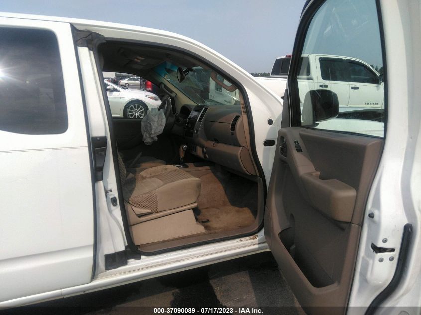2013 NISSAN FRONTIER SV - 1N6AD0CW7DN747982