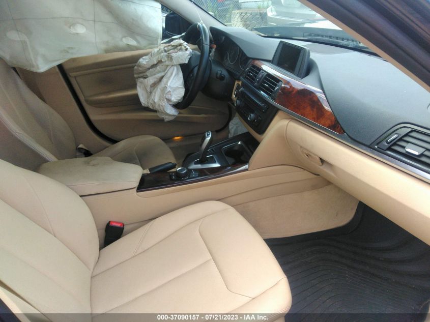 2013 BMW 3 SERIES 328I - WBA3A5G52DNP21645