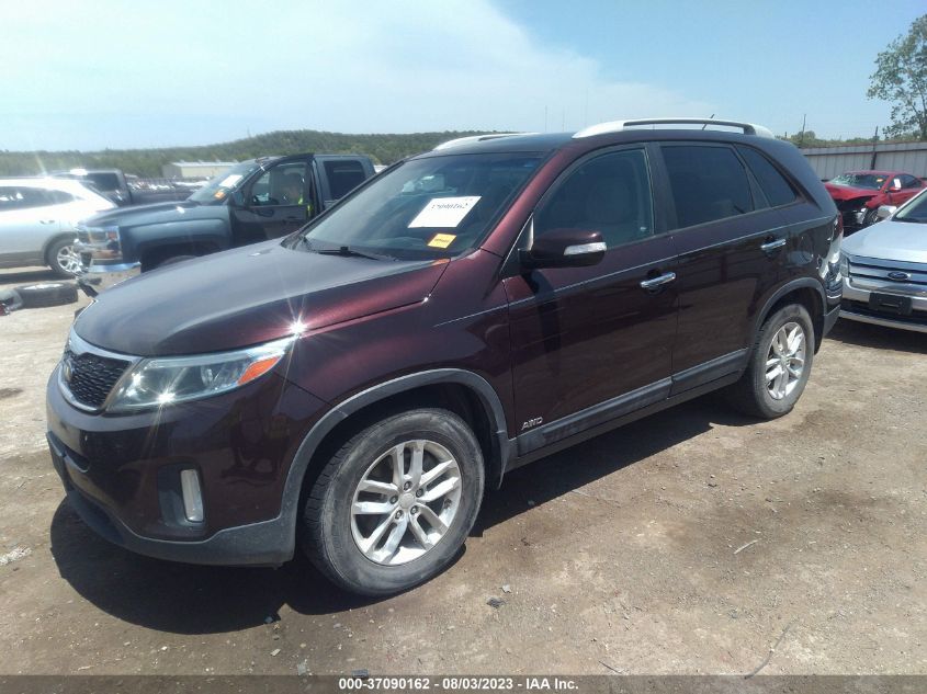 2015 KIA SORENTO LX - 5XYKTDA69FG618401
