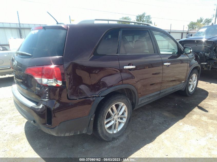 2015 KIA SORENTO LX - 5XYKTDA69FG618401