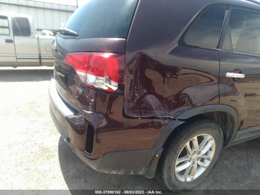 2015 KIA SORENTO LX - 5XYKTDA69FG618401