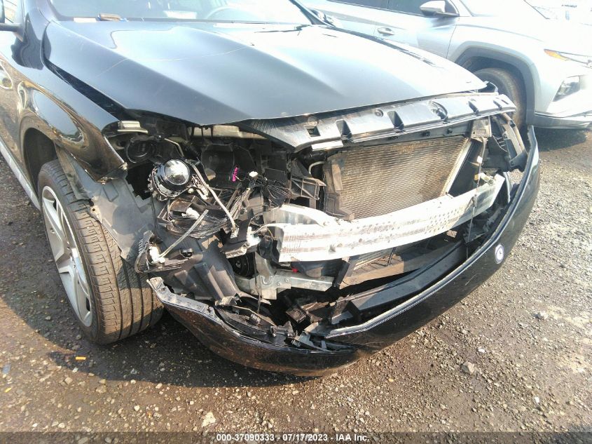 2015 MERCEDES-BENZ GLA-CLASS GLA 250 - WDCTG4GB6FJ049885