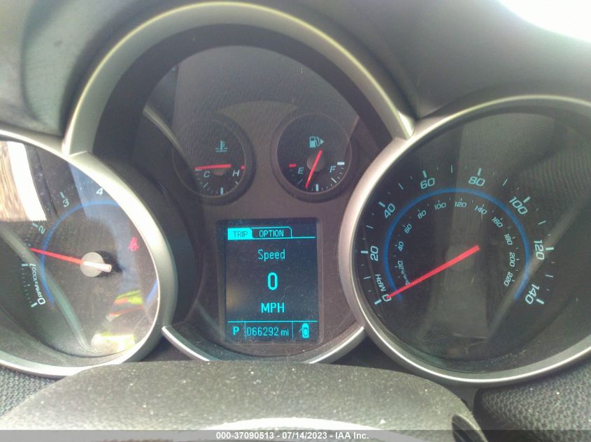 2015 CHEVROLET CRUZE LT - 1G1PE5SB6F7137562