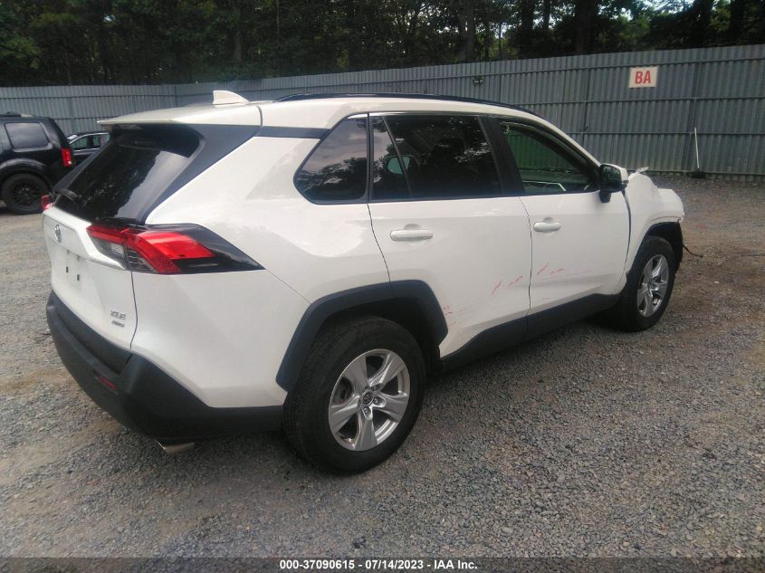 2020 TOYOTA RAV4 XLE - JTMP1RFV7LD064309