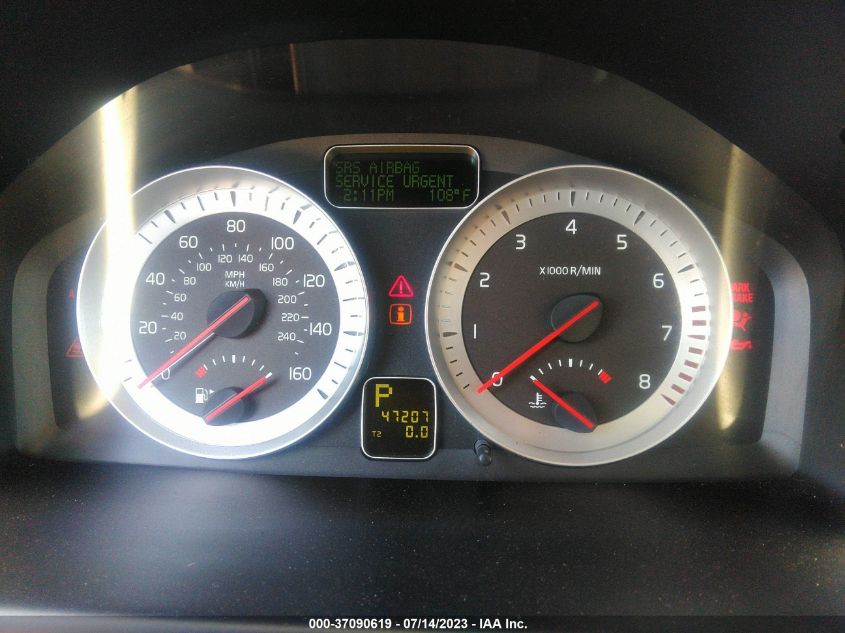 2013 VOLVO C70 T5 YV1672MCXDJ139486