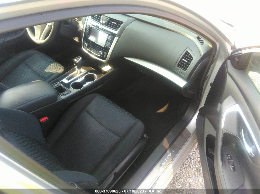 2018 NISSAN ALTIMA 2.5/S/SV/SL/SR - 1N4AL3AP5JC211094