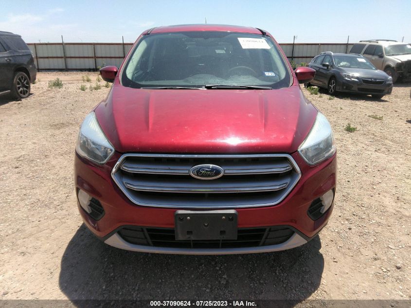 1FMCU0G98HUC97167 2017 FORD ESCAPE, photo no. 12