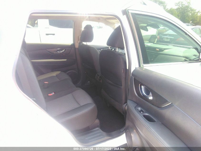 2019 NISSAN ROGUE SV - KNMAT2MV3KP516800