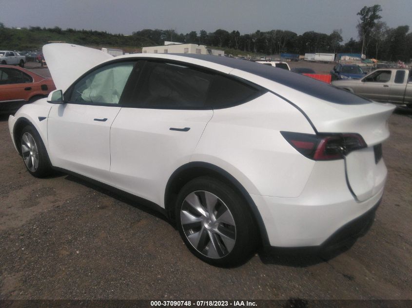 2022 TESLA MODEL Y LONG RANGE - 7SAYGDEE2NF339851