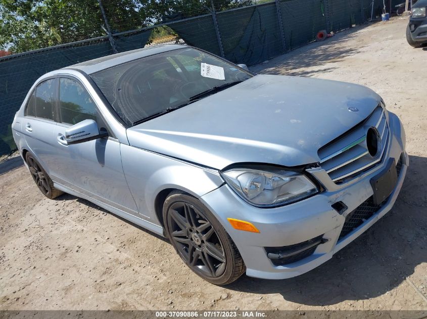 2013 MERCEDES-BENZ C-CLASS C 350 SPORT - WDDGF5HB5DA818135
