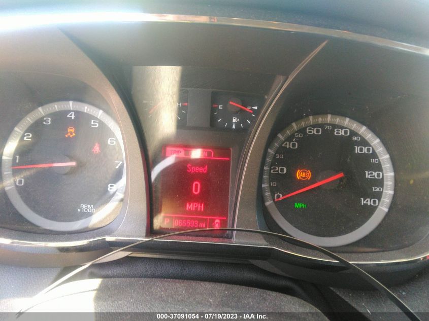 2016 GMC TERRAIN SLT - 2GKFLUE39G6360983