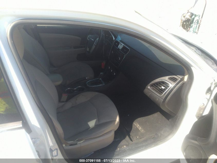 2013 CHRYSLER 200 TOURING - 1C3CCBBBXDN573595