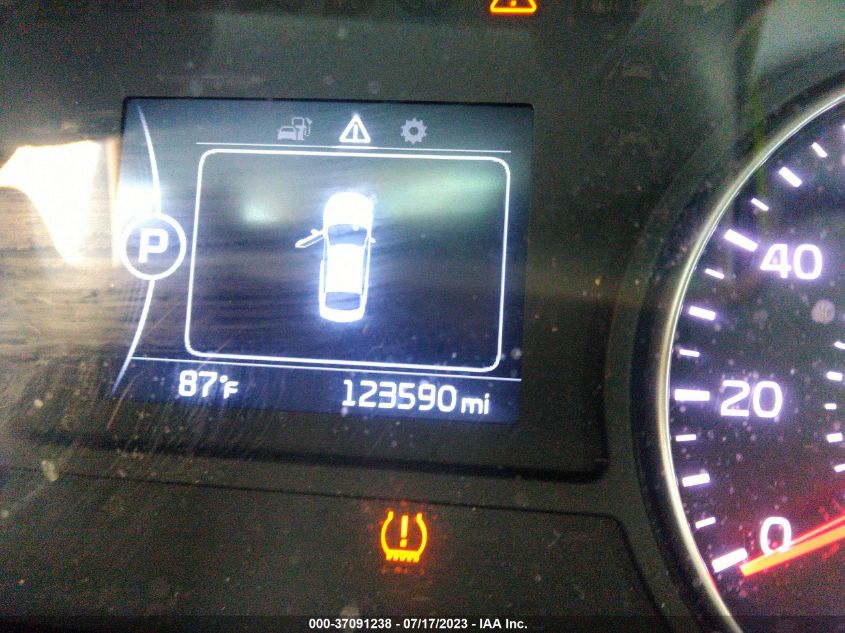 2016 KIA OPTIMA LX - 5XXGT4L32GG063208