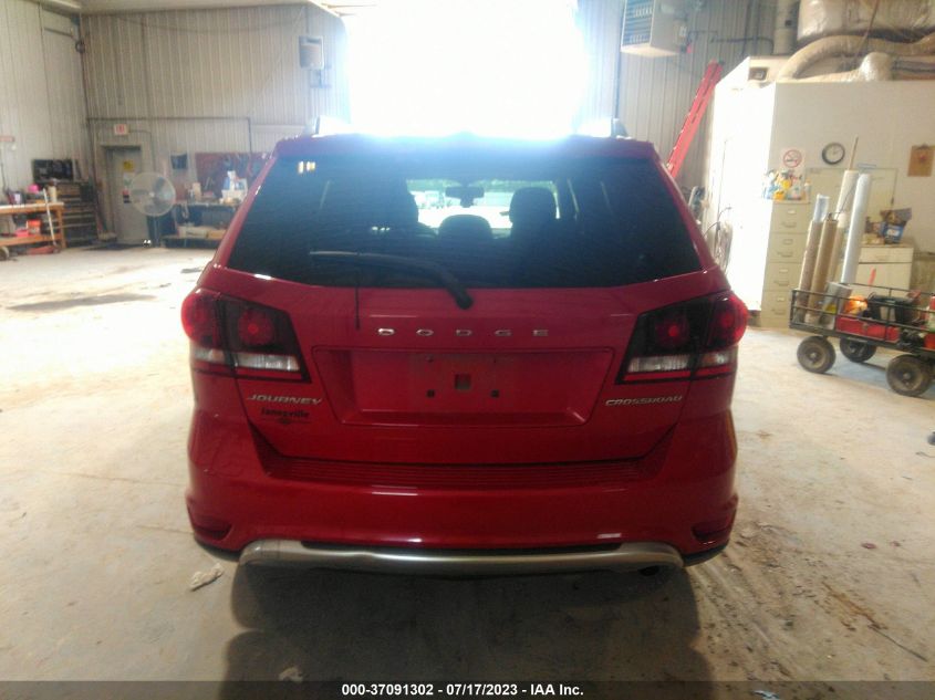 2018 DODGE JOURNEY CROSSROAD - 3C4PDCGB7JT208473