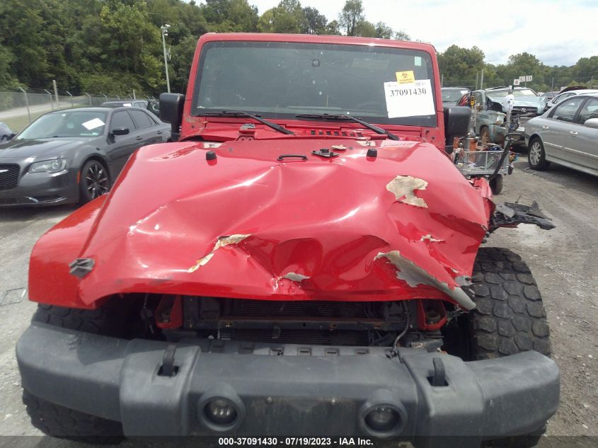 2014 JEEP WRANGLER UNLIMITED SAHARA - 1C4BJWEG5EL229827