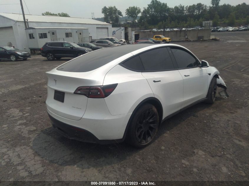 2022 TESLA MODEL Y - 7SAYGDEE5NF371645