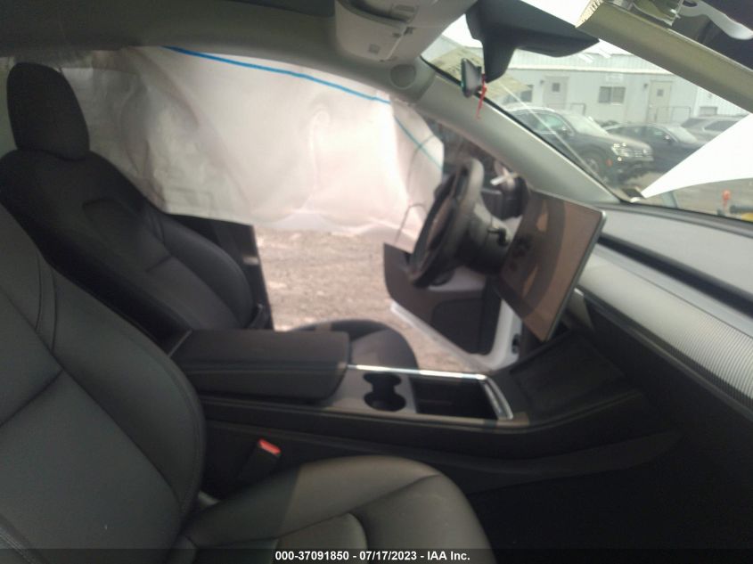 2022 TESLA MODEL Y - 7SAYGDEE5NF371645