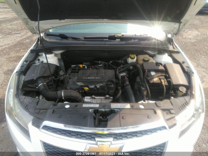 2014 CHEVROLET CRUZE 1LT - 1G1PC5SB3E7319871