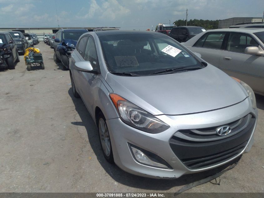 2016 HYUNDAI ELANTRA GT - KMHD35LH2GU265993