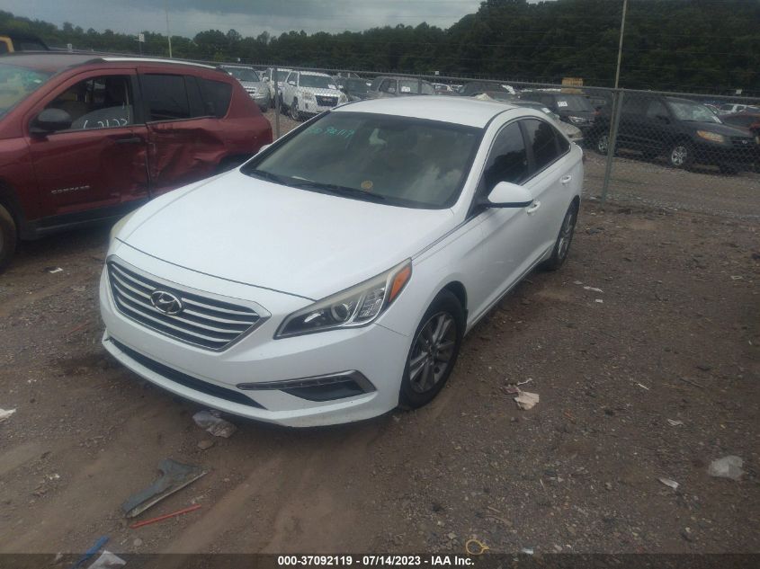 2015 HYUNDAI SONATA SE - 5NPE24AF3FH258924