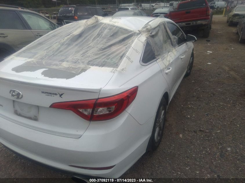 2015 HYUNDAI SONATA SE - 5NPE24AF3FH258924