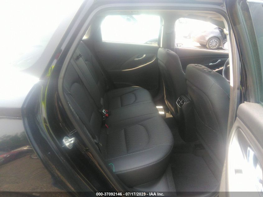 2018 HYUNDAI ELANTRA GT - KMHH35LE2JU041928