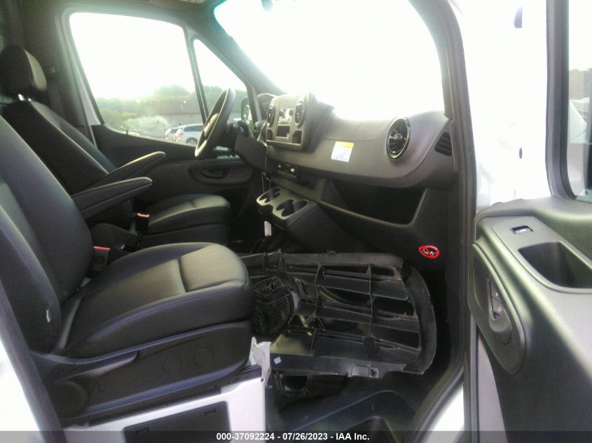 2023 MERCEDES-BENZ SPRINTER CARGO VAN W1Y4KCHY6PT128058