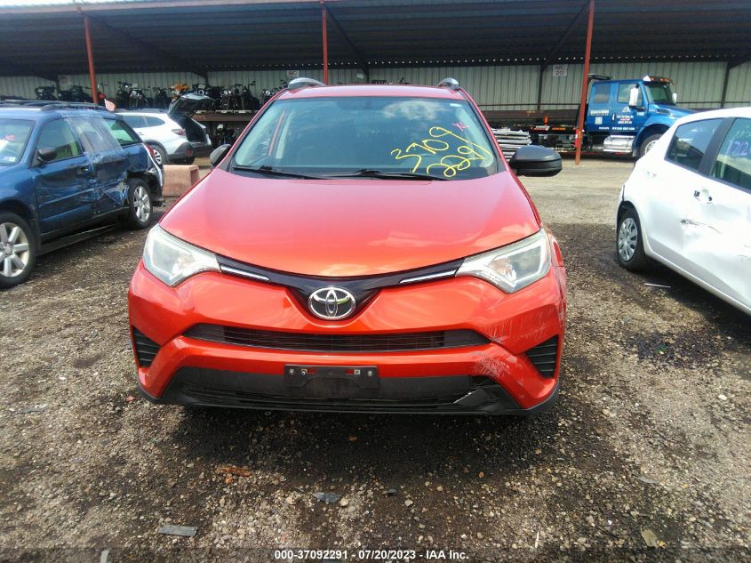 2016 TOYOTA RAV4 LE - JTMBFREV6GJ082692