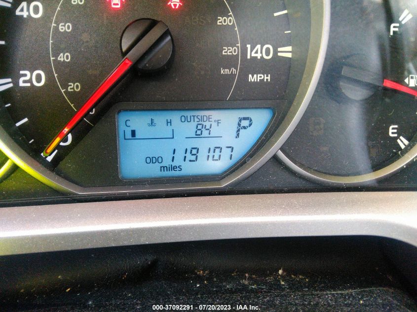 2016 TOYOTA RAV4 LE - JTMBFREV6GJ082692