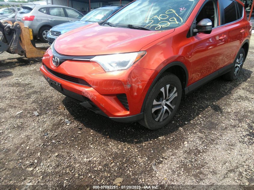 2016 TOYOTA RAV4 LE - JTMBFREV6GJ082692
