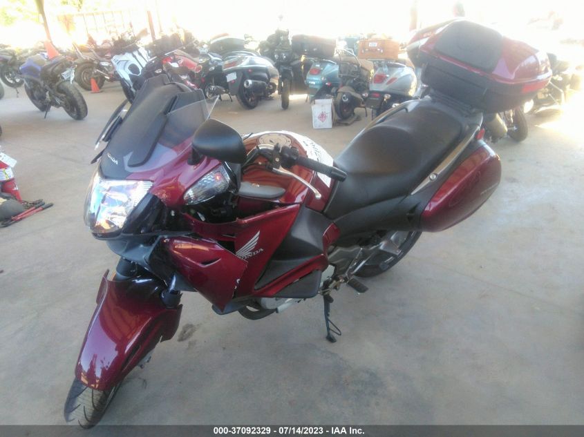 2010 HONDA NT700 V VTMRC5229AE001364